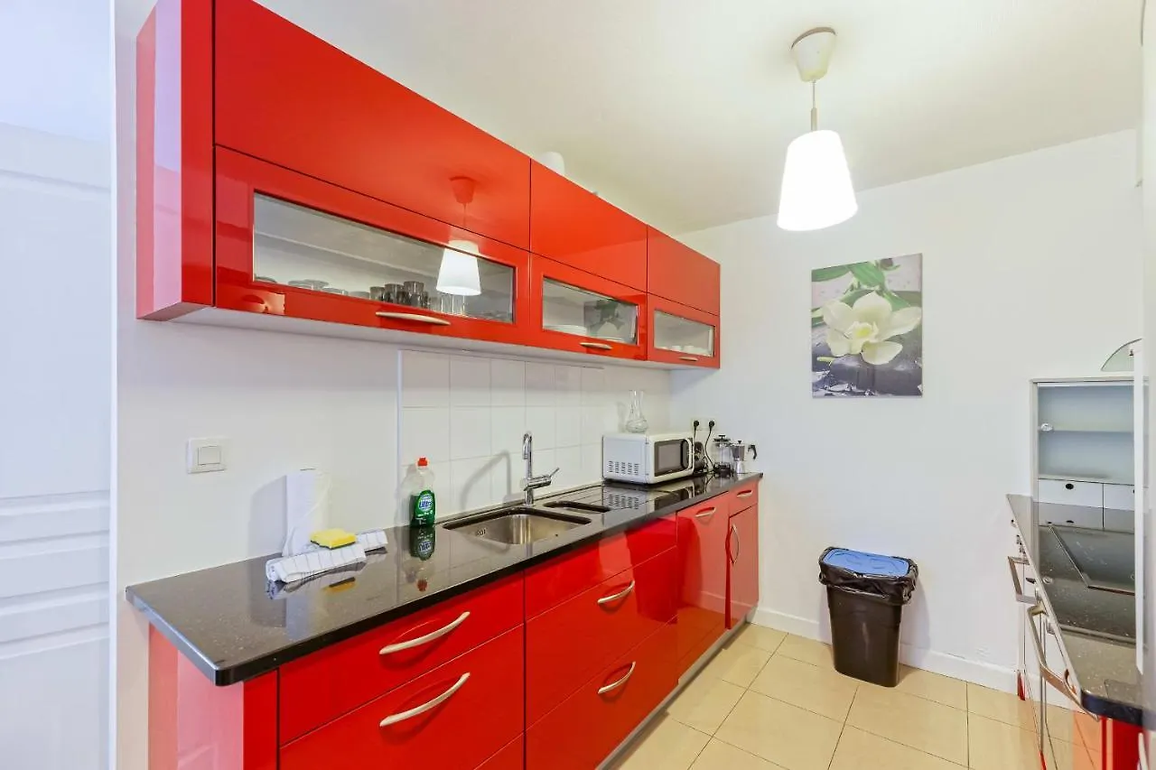 Dogon Reef Biarritz - Plages - Halles - Hypercentre Apartment 0*,  France